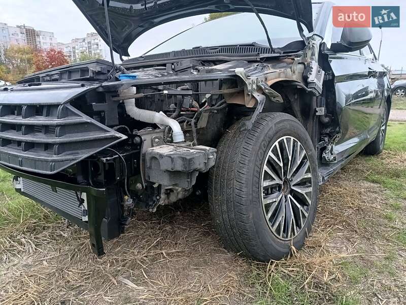 Седан Volkswagen Jetta 2020 в Черкасах