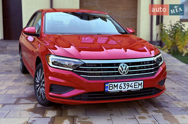 Седан Volkswagen Jetta 2020 в 