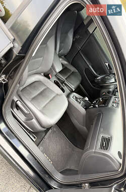 Седан Volkswagen Jetta 2012 в 