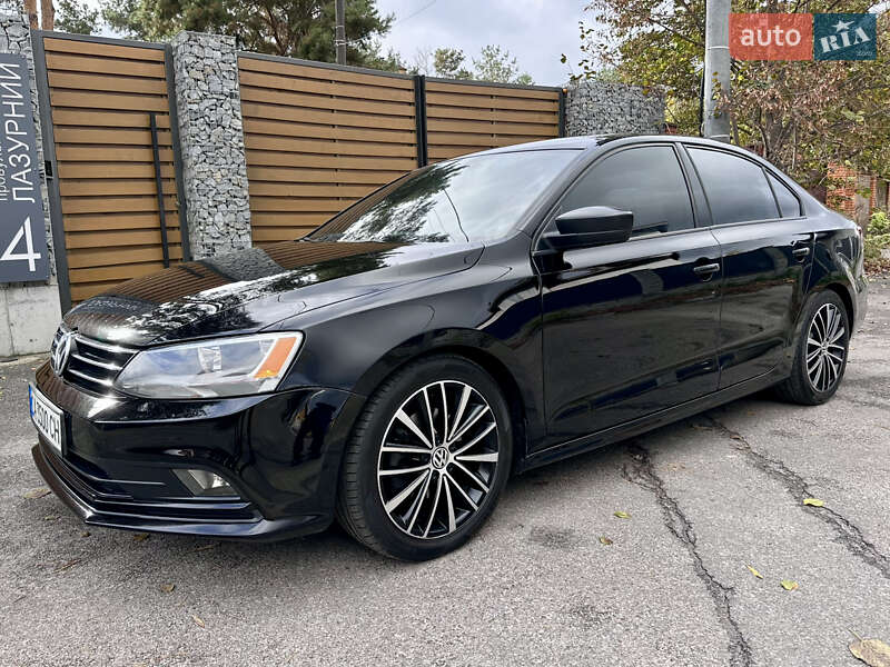 Седан Volkswagen Jetta 2015 в Києві фото 7 Седан Volkswagen Jetta 2015 в Києві
