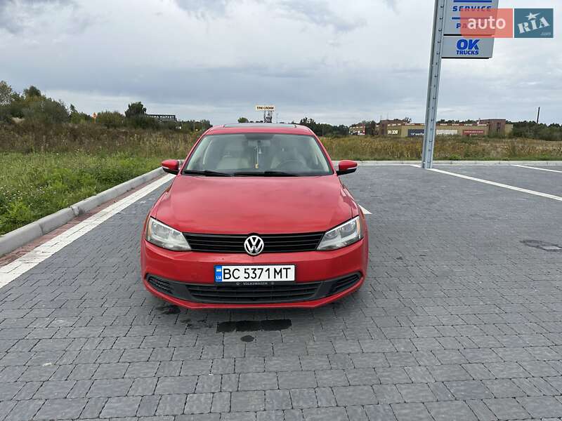 Седан Volkswagen Jetta 2011 в Львове