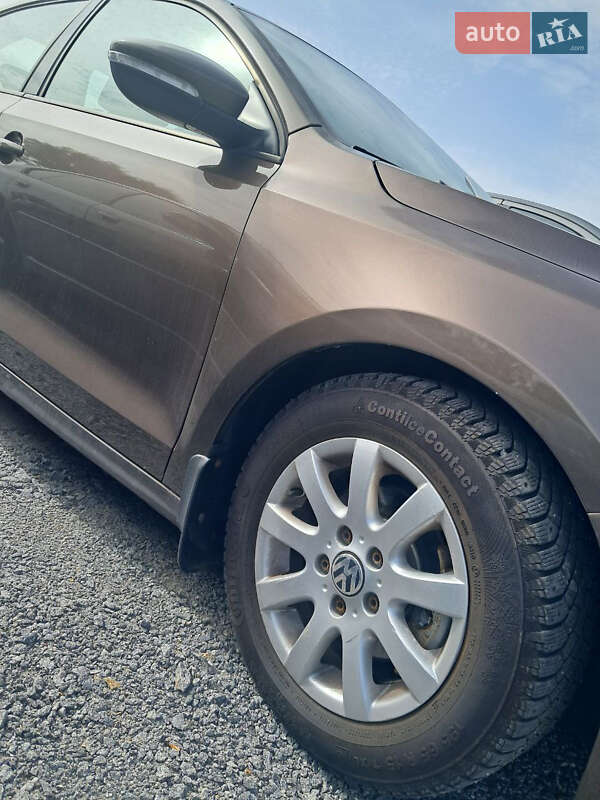 Седан Volkswagen Jetta 2011 в Дунаївцях фото 6 Седан Volkswagen Jetta 2011 в Дунаївцях