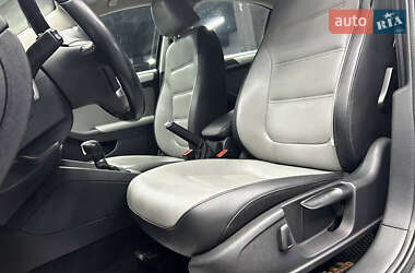Седан Volkswagen Jetta 2014 в 