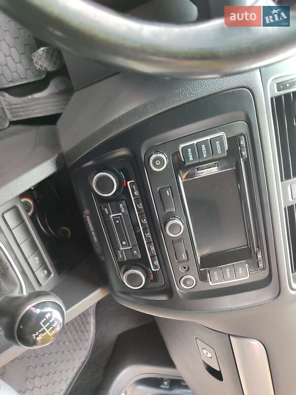 Седан Volkswagen Jetta 2012 в Ивано-Франковске