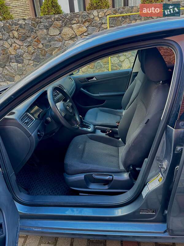 Седан Volkswagen Jetta 2014 в Днепре фото 7 Седан Volkswagen Jetta 2014 в Днепре