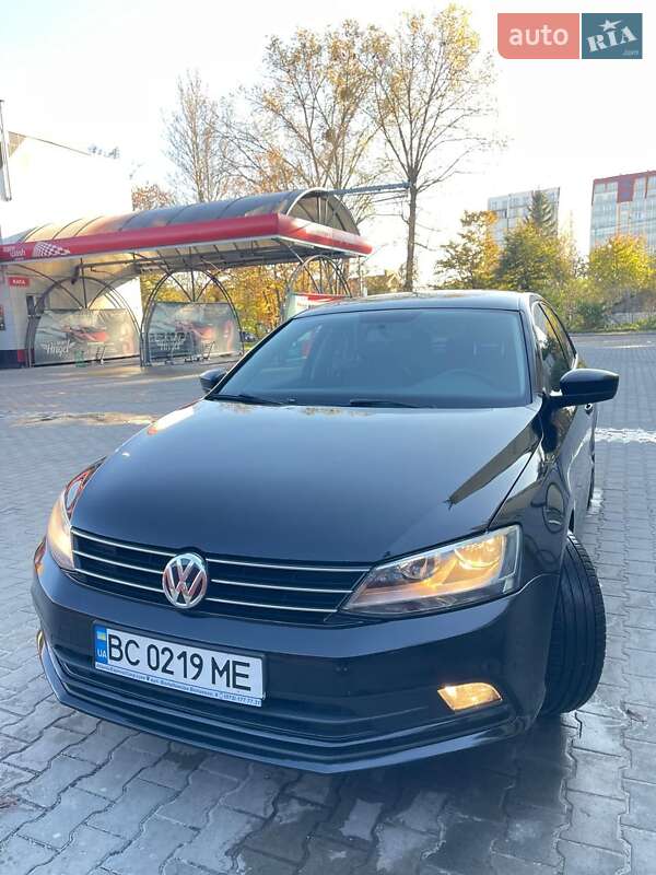 Седан Volkswagen Jetta 2016 в Львове фото 7 Седан Volkswagen Jetta 2016 в Львове