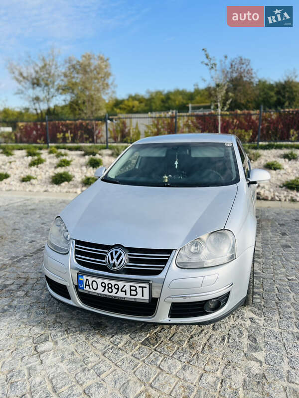 Седан Volkswagen Jetta 2010 в Мукачево фото 2 Седан Volkswagen Jetta 2010 в Мукачево