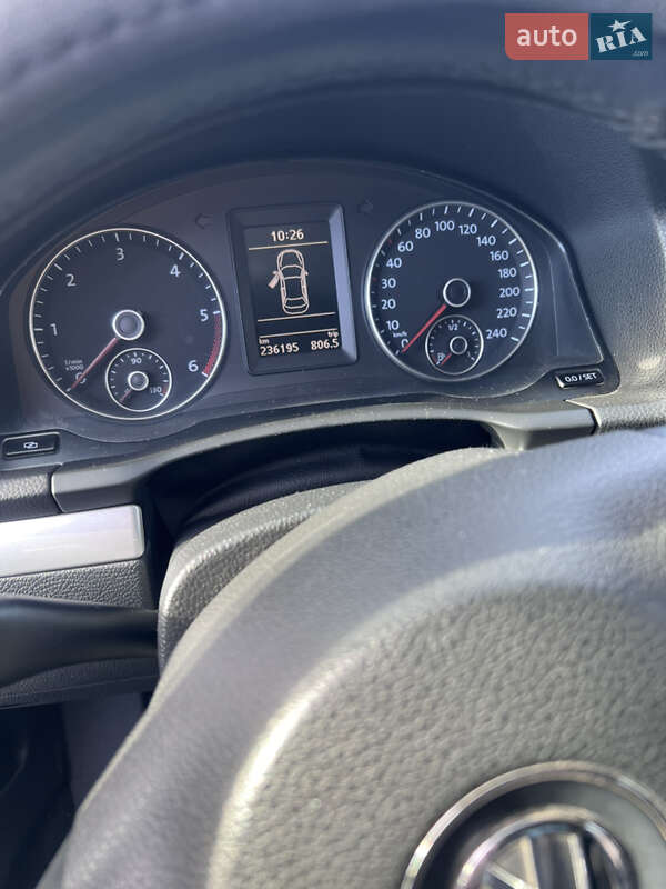 Седан Volkswagen Jetta 2010 в Мукачево фото 8 Седан Volkswagen Jetta 2010 в Мукачево