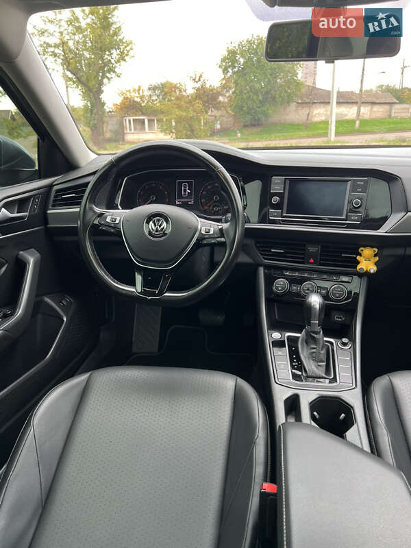 Седан Volkswagen Jetta 2018 в Кривом Роге фото 39 Седан Volkswagen Jetta 2018 в Кривом Роге