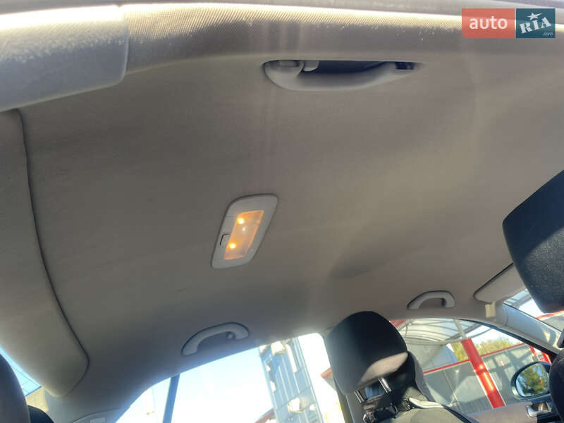 Седан Volkswagen Jetta 2005 в Хмельницькому фото 19 Седан Volkswagen Jetta 2005 в Хмельницькому