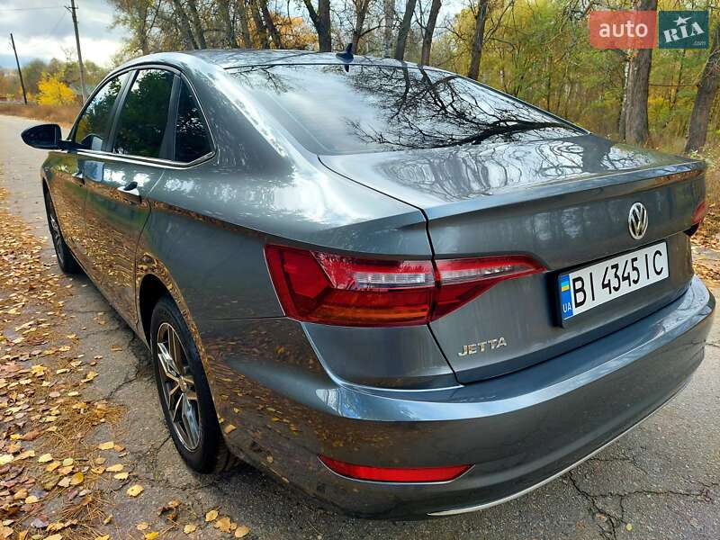 Седан Volkswagen Jetta 2018 в Полтаві