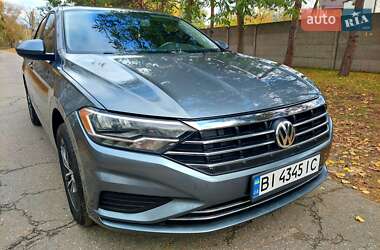 Седан Volkswagen Jetta 2018 в 