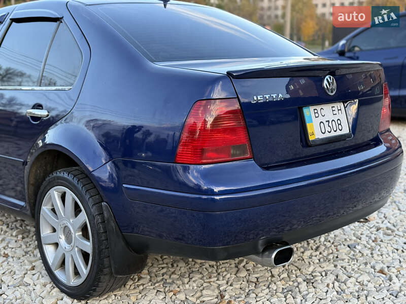 Седан Volkswagen Jetta 2001 в Калуші