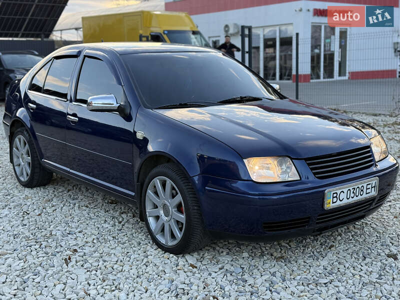 Седан Volkswagen Jetta 2001 в Калуші