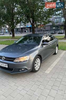Седан Volkswagen Jetta 2012 в Ужгороде Седан Volkswagen Jetta 2012 в Ужгороде