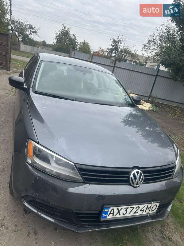 Седан Volkswagen Jetta 2014 в Лозовой фото 17 Седан Volkswagen Jetta 2014 в Лозовой