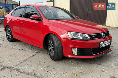 Седан Volkswagen Jetta 2016 в Новом Буге Седан Volkswagen Jetta 2016 в Новом Буге