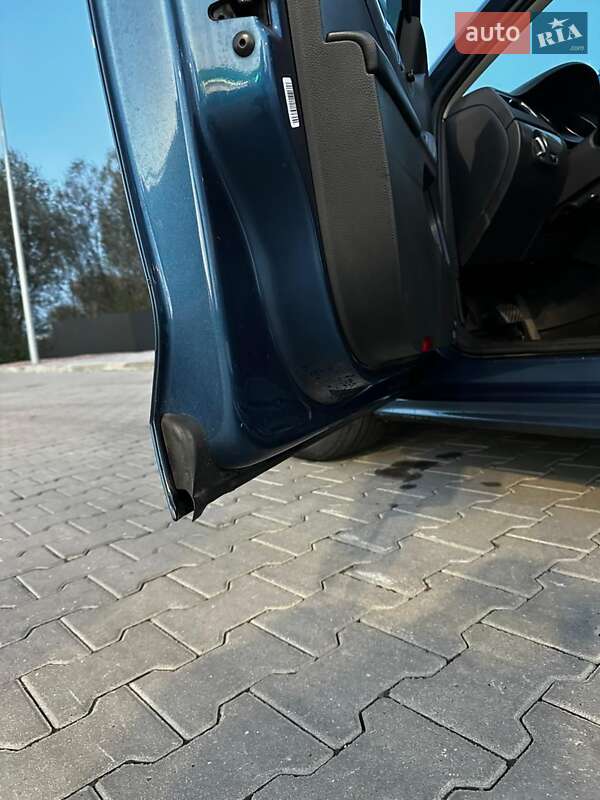 Седан Volkswagen Jetta 2016 в Хмельницком