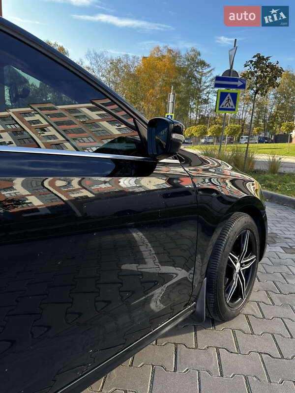 Седан Volkswagen Jetta 2013 в Тернополе