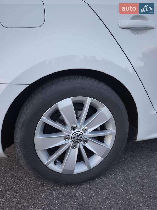 Седан Volkswagen Jetta 2016 в Кривому Розі фото 3 Седан Volkswagen Jetta 2016 в Кривому Розі