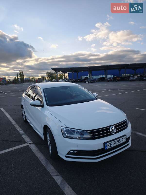 Седан Volkswagen Jetta 2016 в Кривому Розі фото 7 Седан Volkswagen Jetta 2016 в Кривому Розі