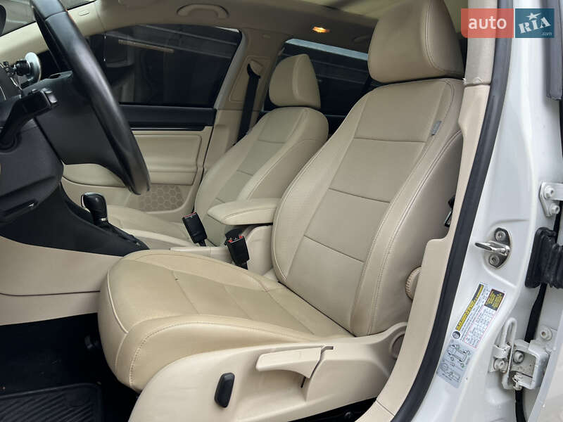 Универсал Volkswagen Jetta 2012 в Киеве