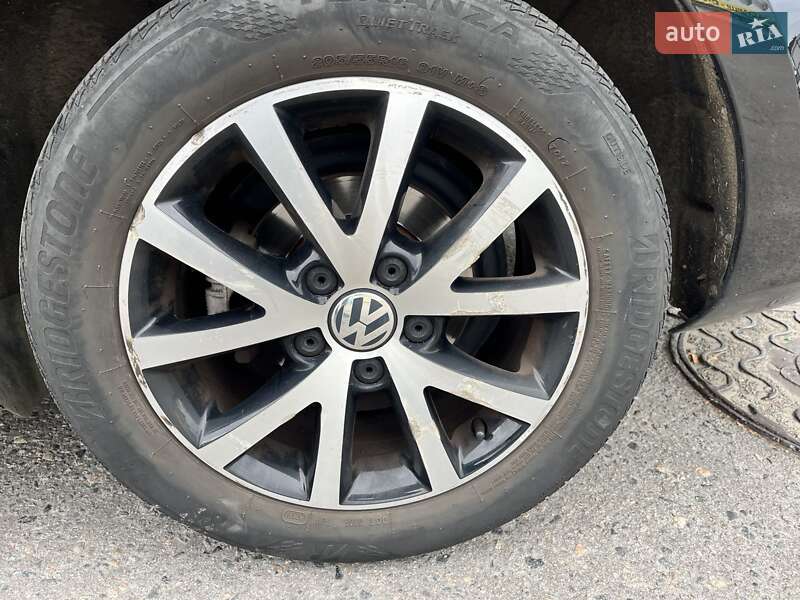 Седан Volkswagen Jetta 2017 в Днепре фото 29 Седан Volkswagen Jetta 2017 в Днепре