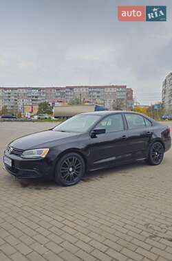 Седан Volkswagen Jetta 2011 в 
