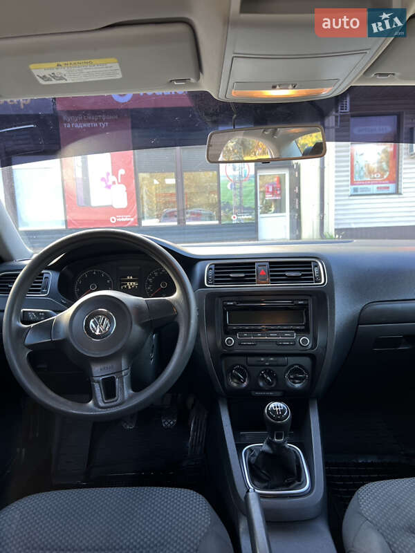 Седан Volkswagen Jetta 2013 в Полтаве фото 8 Седан Volkswagen Jetta 2013 в Полтаве