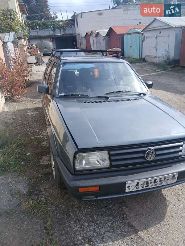 Седан Volkswagen Jetta 1990 в Львові
