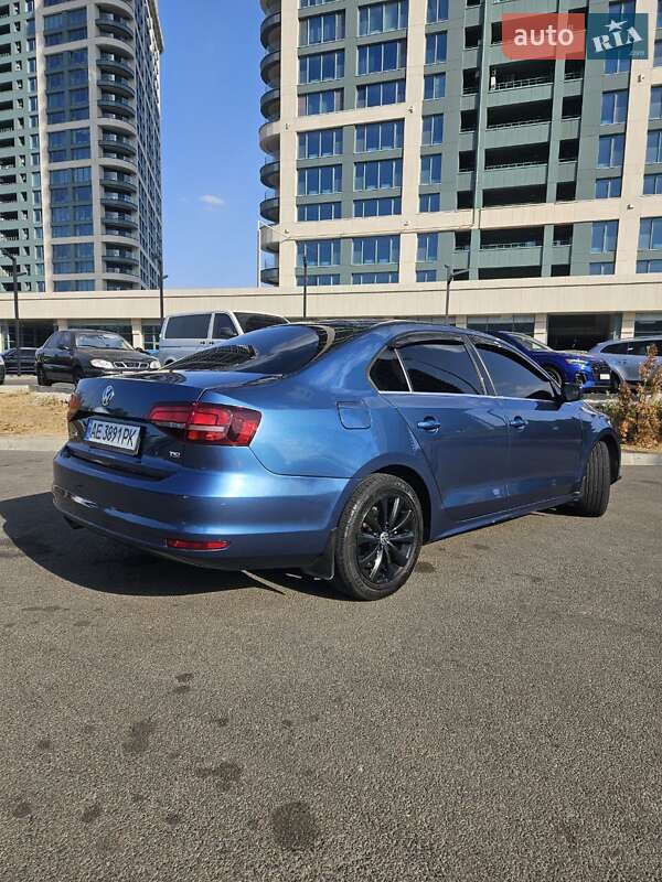 Седан Volkswagen Jetta 2017 в Дніпрі фото 7 Седан Volkswagen Jetta 2017 в Дніпрі