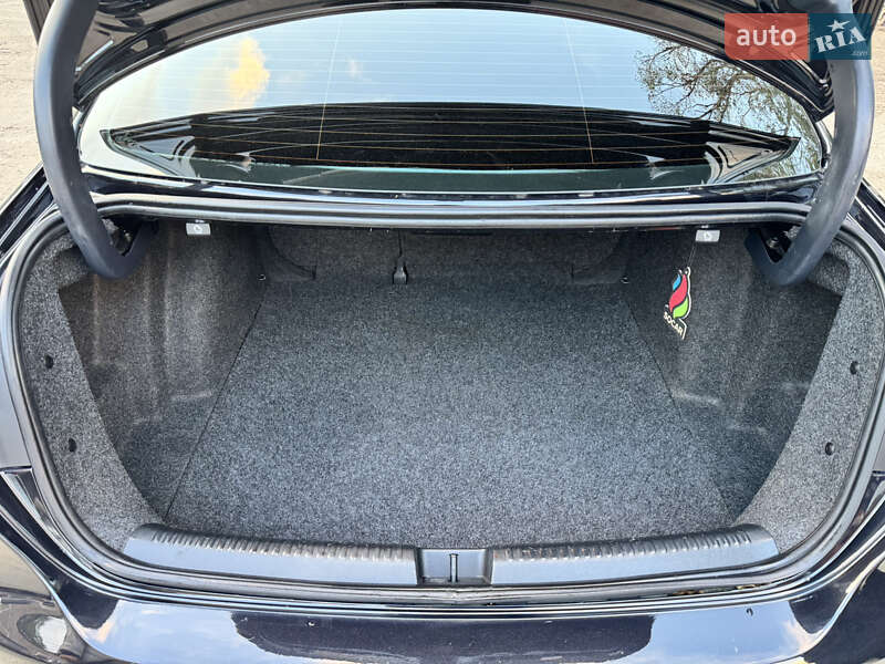 Седан Volkswagen Jetta 2013 в Одессе