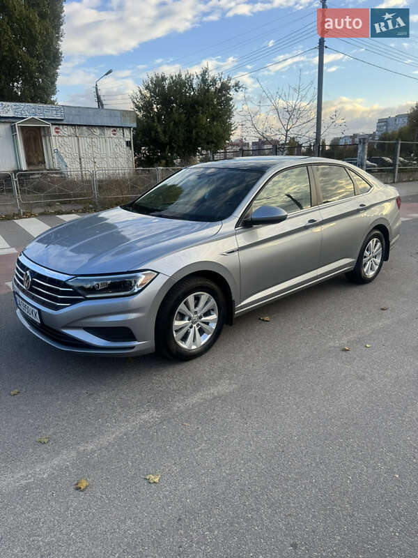 Седан Volkswagen Jetta 2019 в Черкассах