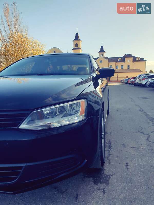 Седан Volkswagen Jetta 2014 в Обухові фото 12 Седан Volkswagen Jetta 2014 в Обухові