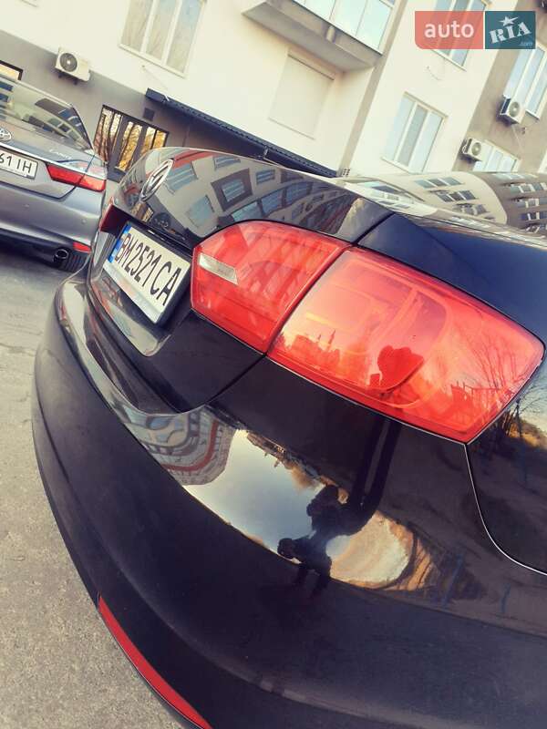 Седан Volkswagen Jetta 2014 в Обухові фото 17 Седан Volkswagen Jetta 2014 в Обухові