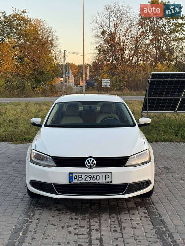 Volkswagen Jetta 2012