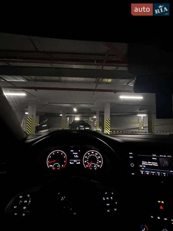 Седан Volkswagen Jetta 2019 в Одессе