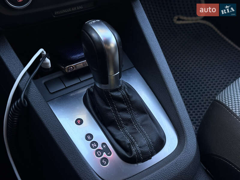 Седан Volkswagen Jetta 2013 в Тернополе фото 24 Седан Volkswagen Jetta 2013 в Тернополе