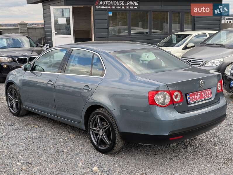 Седан Volkswagen Jetta 2006 в Ровно фото 18 Седан Volkswagen Jetta 2006 в Ровно