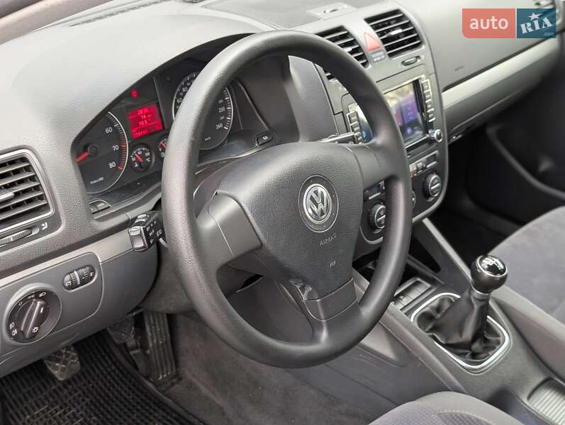 Седан Volkswagen Jetta 2006 в Ровно фото 30 Седан Volkswagen Jetta 2006 в Ровно