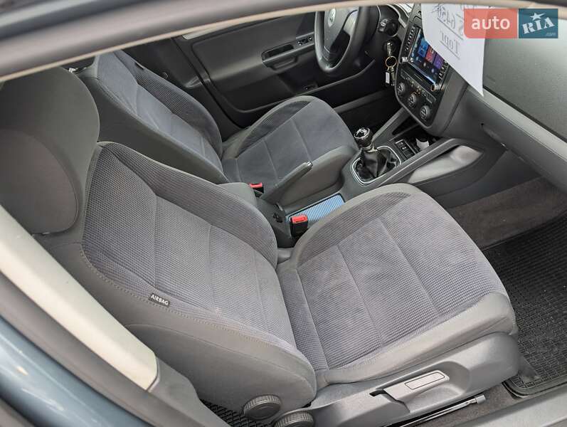 Седан Volkswagen Jetta 2006 в Ровно фото 42 Седан Volkswagen Jetta 2006 в Ровно