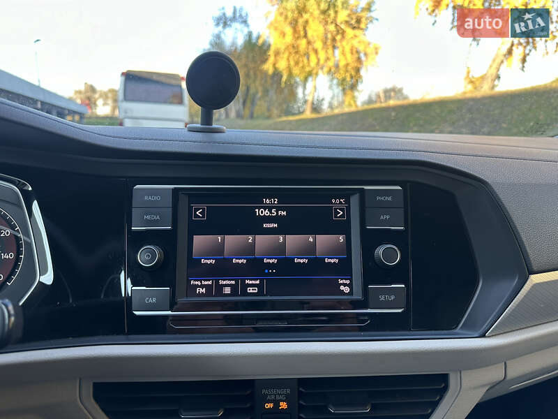 Седан Volkswagen Jetta 2019 в Киеве фото 18 Седан Volkswagen Jetta 2019 в Киеве