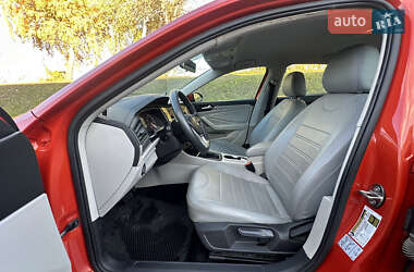 Седан Volkswagen Jetta 2019 в  фото 22 Седан Volkswagen Jetta 2019 в