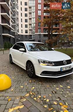 Седан Volkswagen Jetta 2015 в Броварах