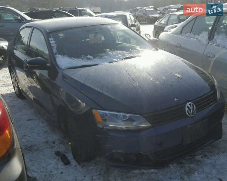 Седан Volkswagen Jetta 2014 в Черновцах фото 53 Седан Volkswagen Jetta 2014 в Черновцах