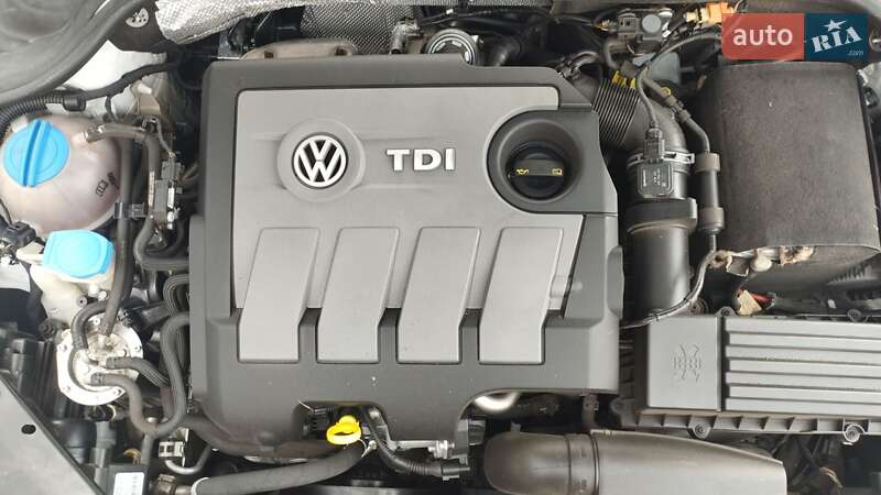 Седан Volkswagen Jetta 2016 в Сваляві