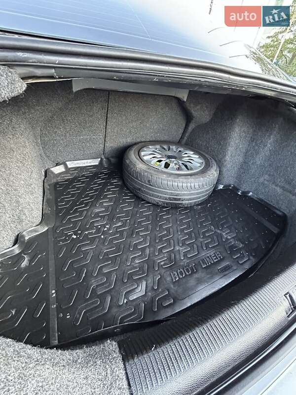 Седан Volkswagen Jetta 2005 в Сумах фото 10 Седан Volkswagen Jetta 2005 в Сумах