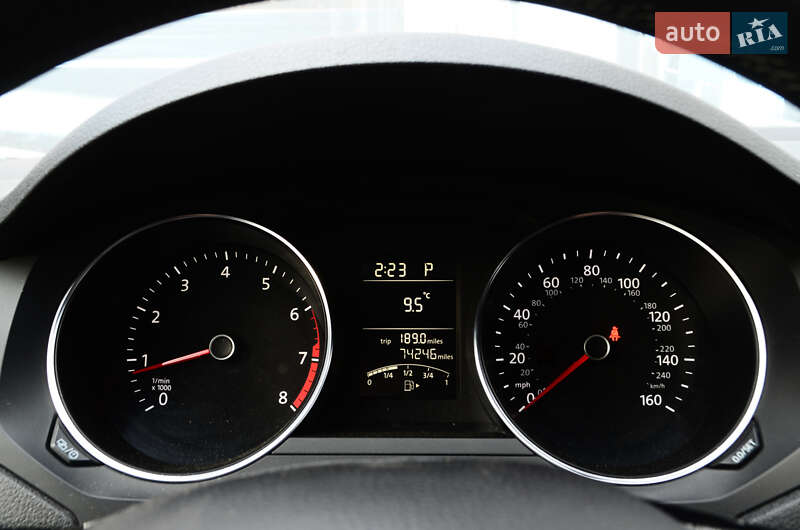 Седан Volkswagen Jetta 2016 в Киеве фото 25 Седан Volkswagen Jetta 2016 в Киеве