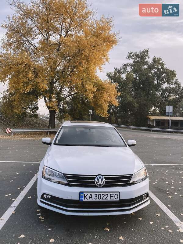Седан Volkswagen Jetta 2014 в Киеве фото 5 Седан Volkswagen Jetta 2014 в Киеве