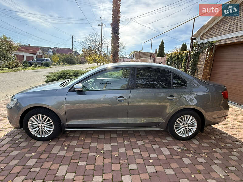 Седан Volkswagen Jetta 2012 в Одессе